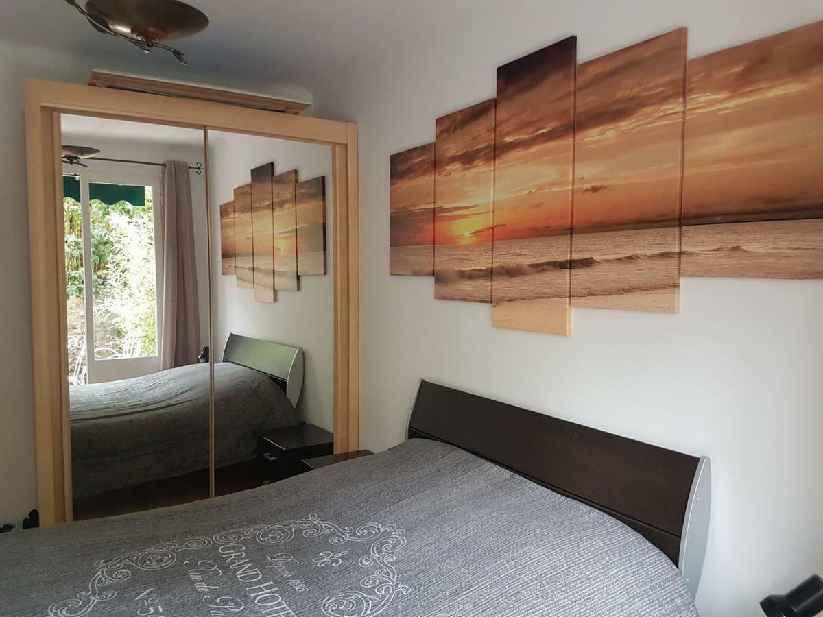 Appartamento 23 Rue Jean Amade Céret Esterno foto